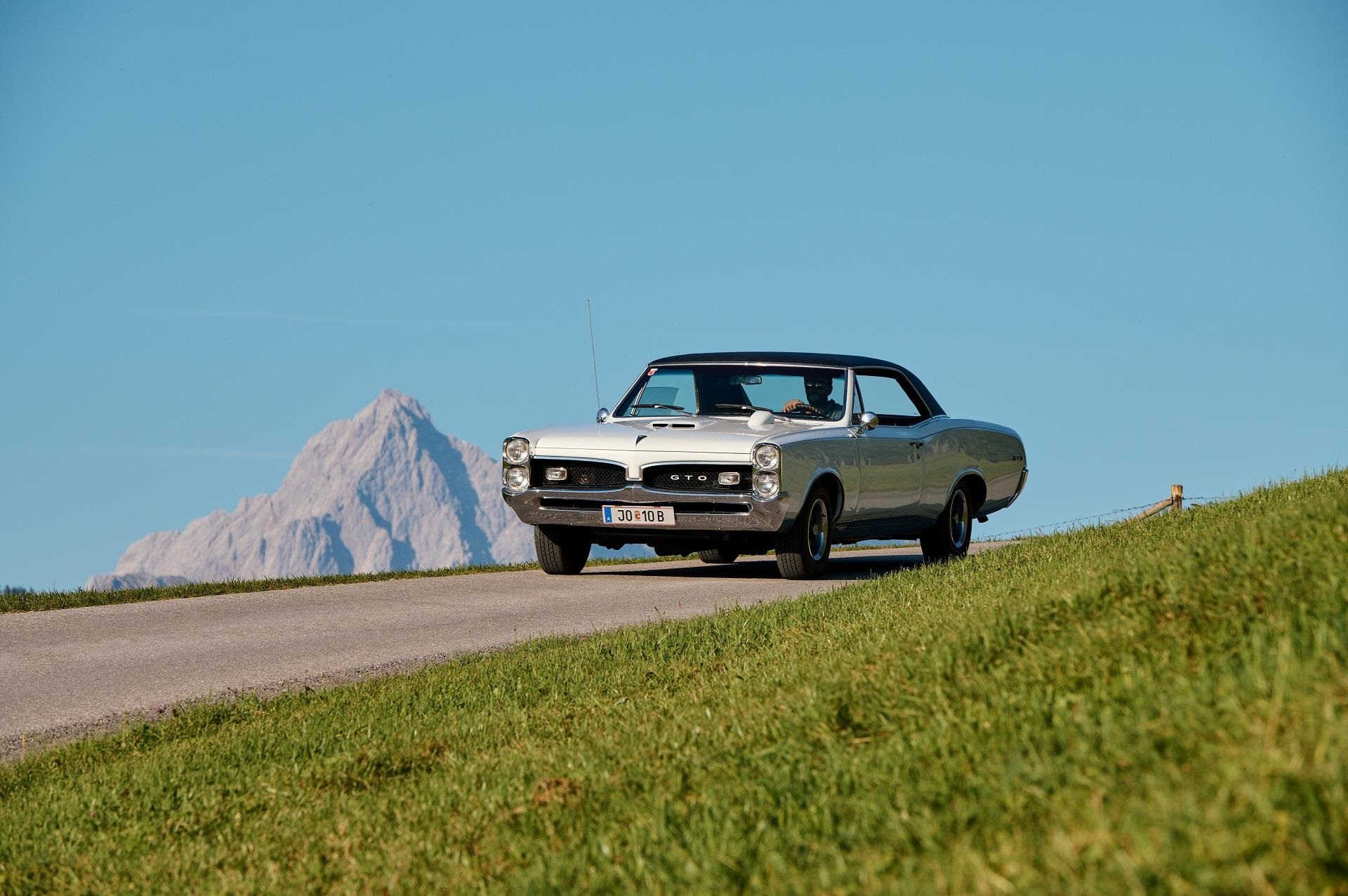 classic car rental Roland Brachmayr